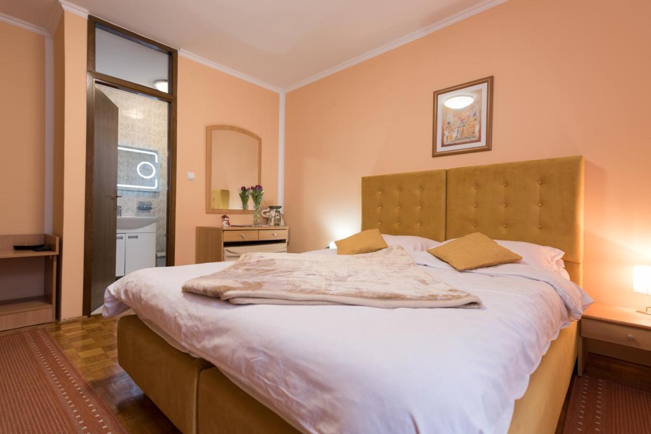 Guest House Bagi โปเชกา ภายนอก รูปภาพ